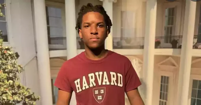 Da’Vion Tatum Is First Black Male Valedictorian In His High School and Is Attending Harvard